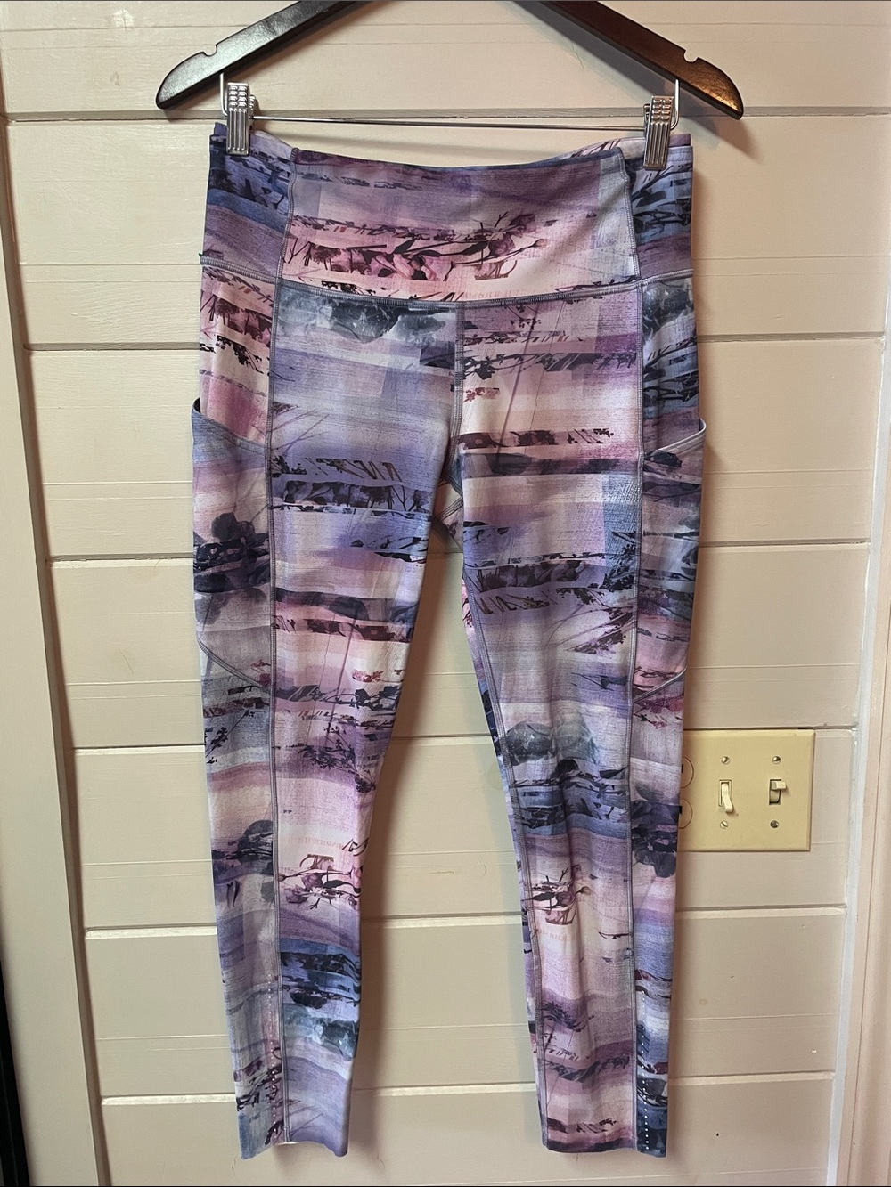Lululemon Fast & Free 7/8 Tight II *Nulux 25" Sunrise Silhouette Multi Size 10.